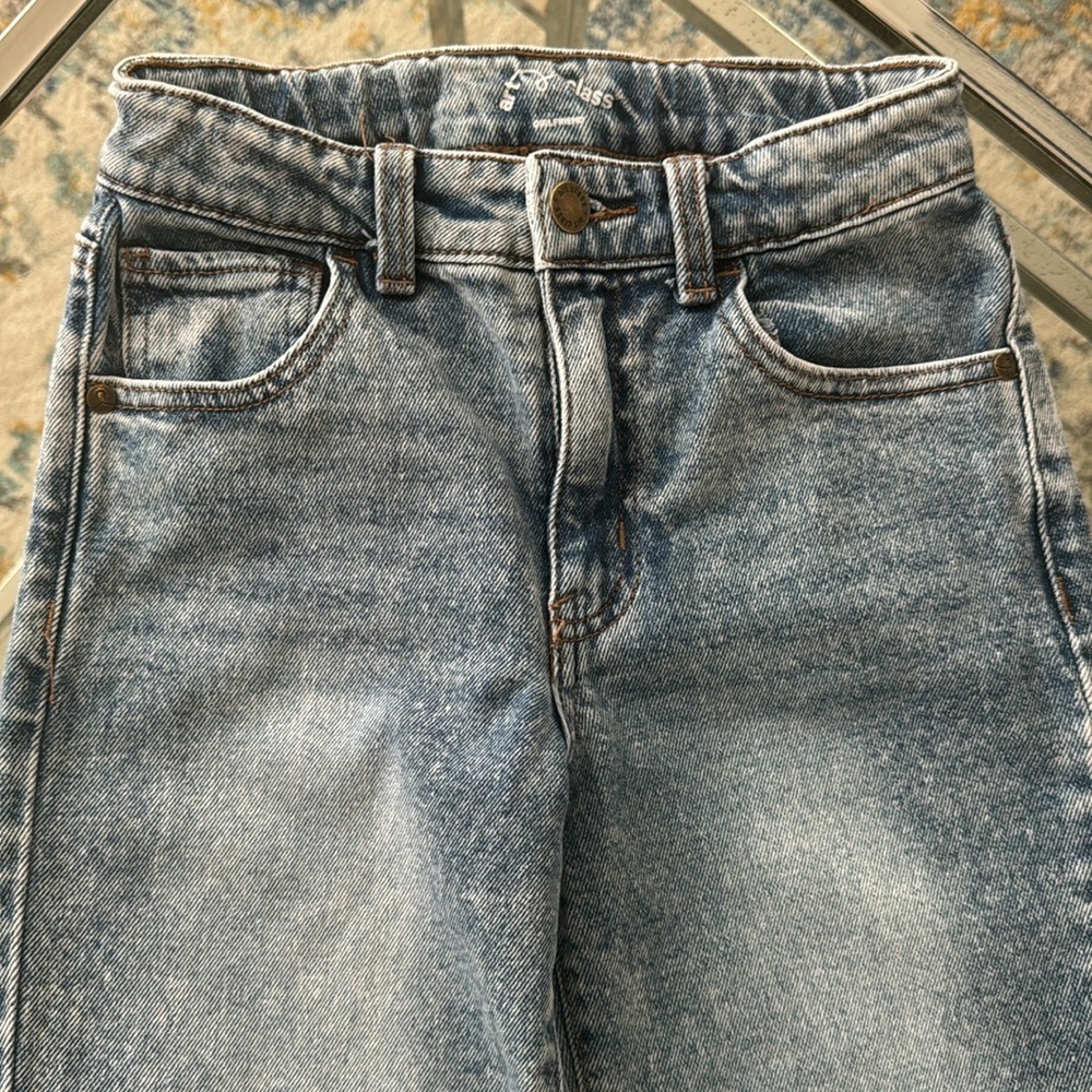 Target girlfriend jeans🆕 - Picture 2 of 9